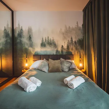 Foggy Forest With Private Sauna *