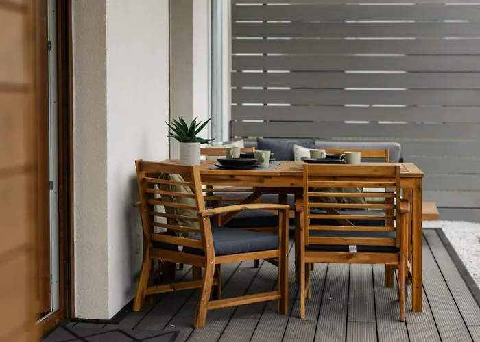 Foggy Forest With Private Sauna クドヴァ・ズドゥルイ