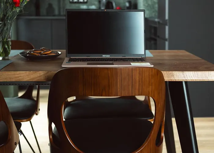 Foggy Forest With Private Sauna クドヴァ・ズドゥルイ